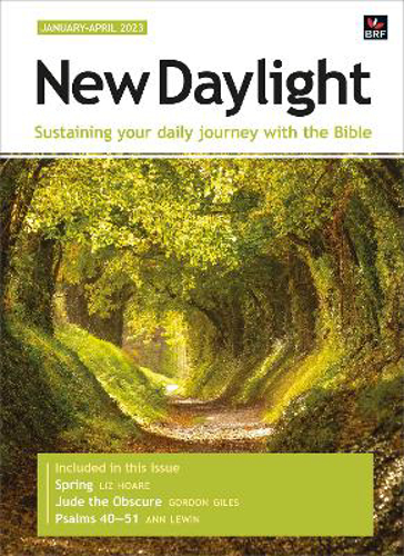 Picture of New Daylight Deluxe Edition January-april 2023: Sustaining Your Daily Journey With The Bible